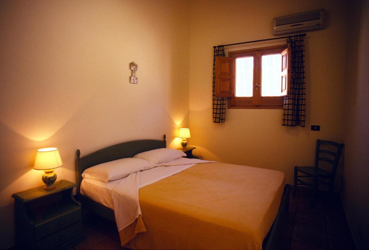 Agriturismo Al Casale Donnafugata Kamer foto