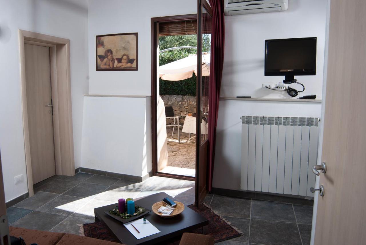 Agriturismo Al Casale Donnafugata Buitenkant foto