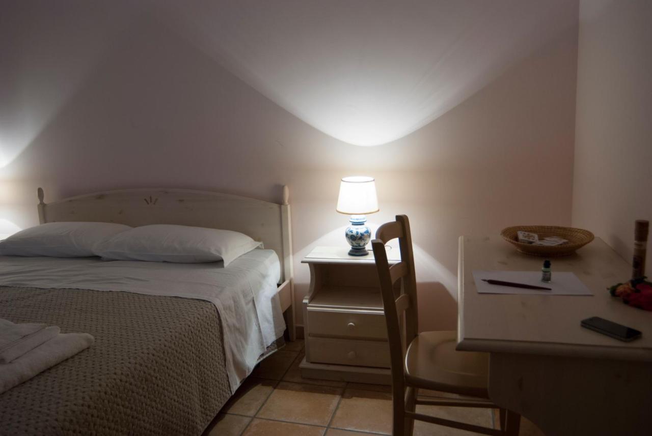 Agriturismo Al Casale Donnafugata Buitenkant foto