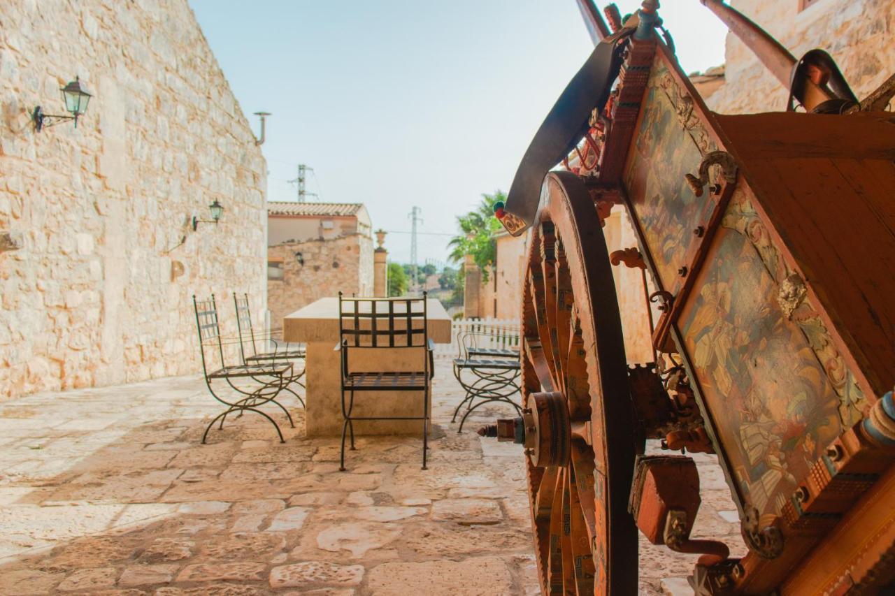 Agriturismo Al Casale Donnafugata Buitenkant foto