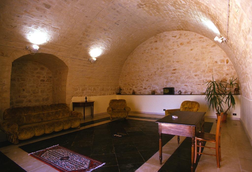 Agriturismo Al Casale Donnafugata Buitenkant foto