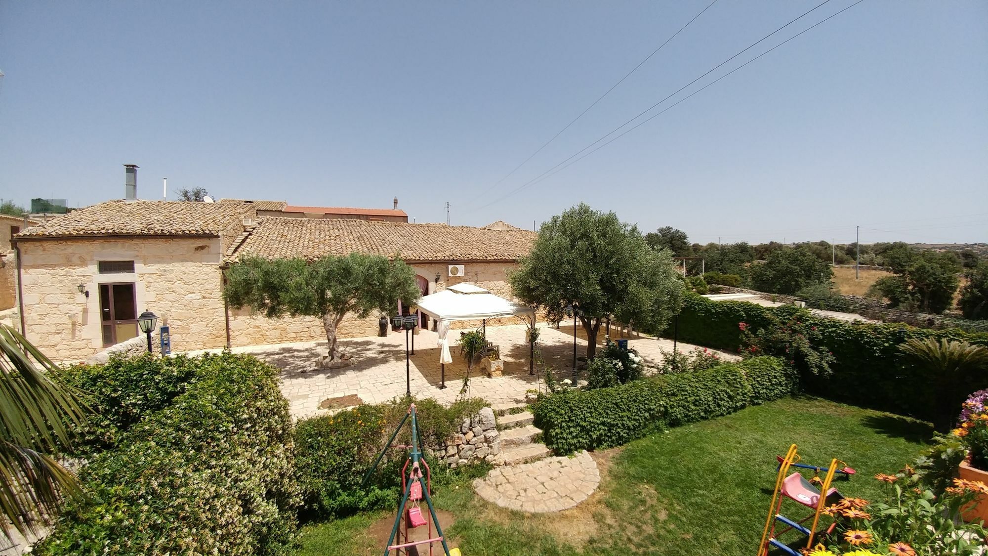 Agriturismo Al Casale Donnafugata Buitenkant foto